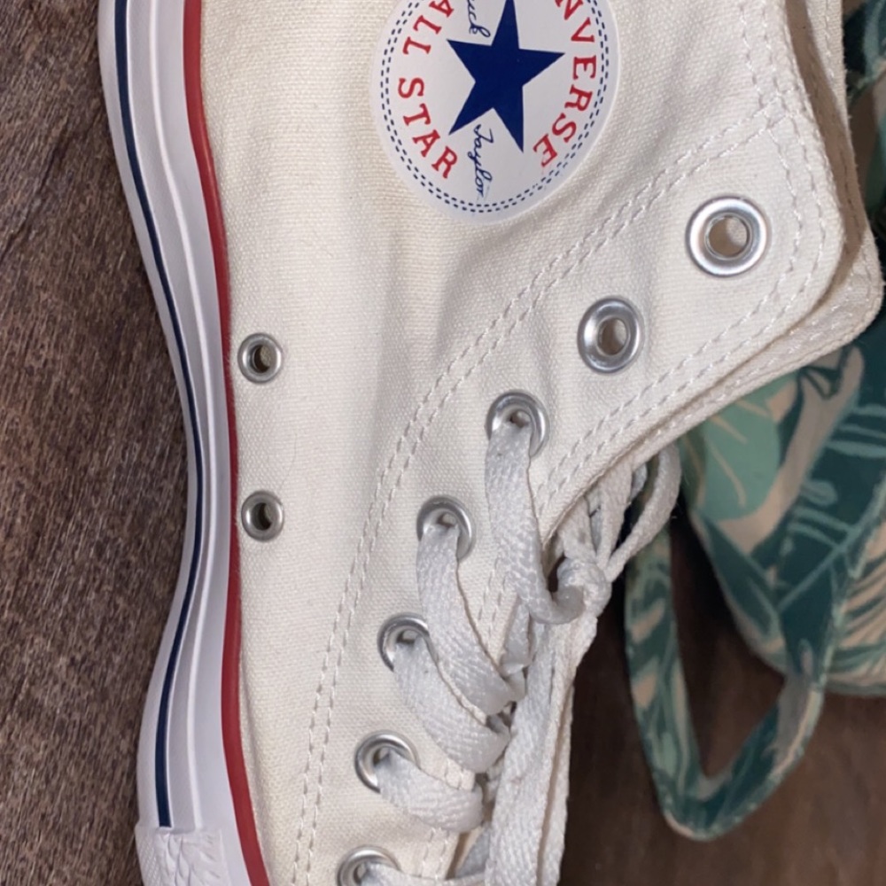 Converse White High top sneakers